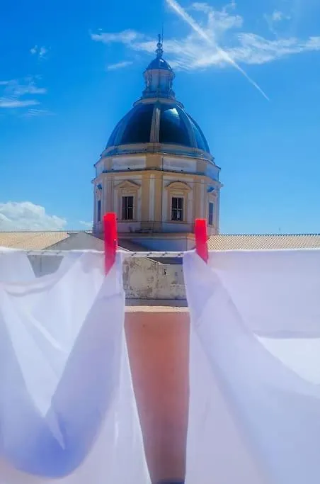 Cameo - Elegante Attico Nel Cuore Di Trapani 0*,