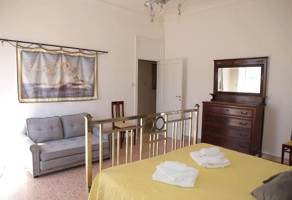 Apartment Cameo - Elegante Attico Nel Cuore Di Trapani Italy